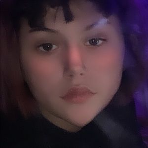 Meet your Posher, Kara